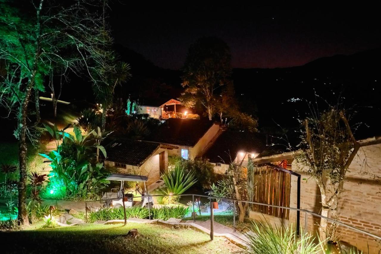 Pousada Teto Do Cafundo São Francisco Xavier Exterior foto